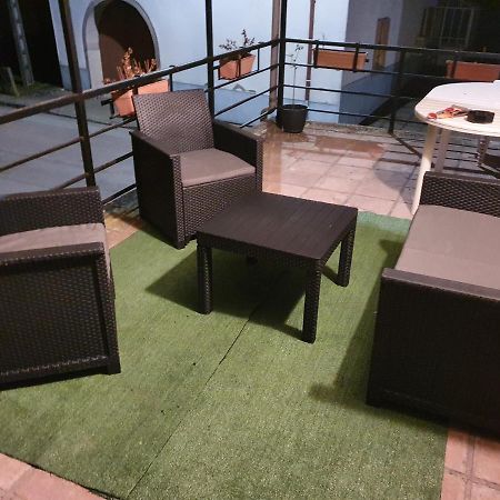 Appartement F1 Rez De Chausser Bg N°2 Bains-les-Bains Buitenkant foto